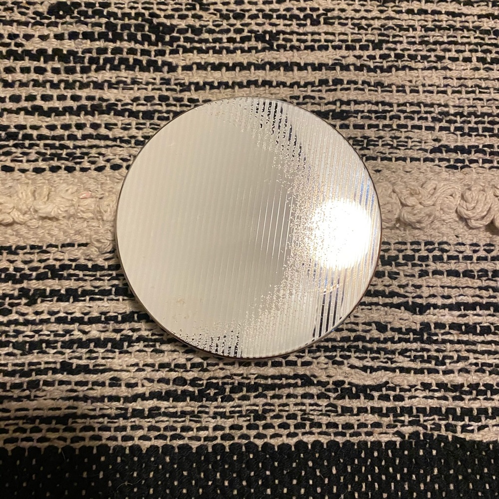 Estée Lauder the barest bronzer